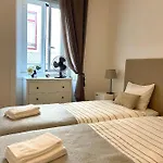 Apartment Enjoy Mouraria Lisbon